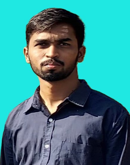 Rakesh's professional headshot